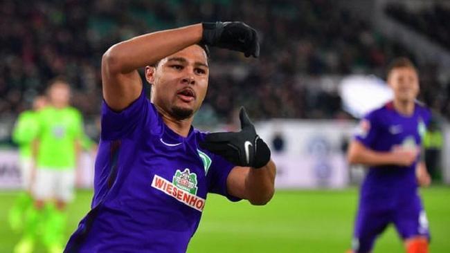 上作出突出 上作出突出