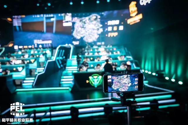 倾向选择默 倾向选择默